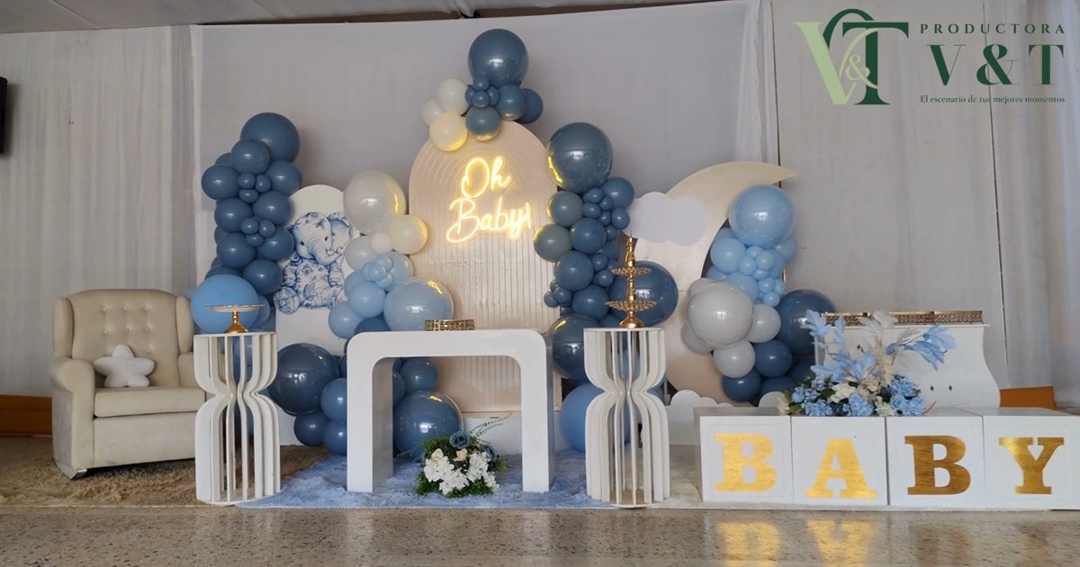Baby shower - Temática Electric blue, white, and light blue.